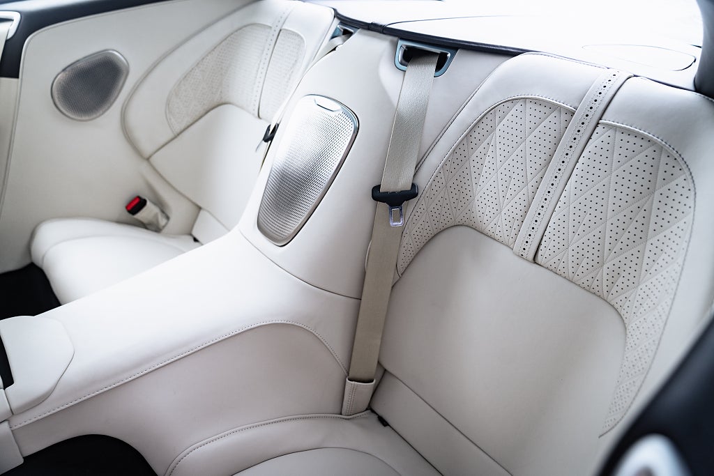 Gallery image 18 of 18