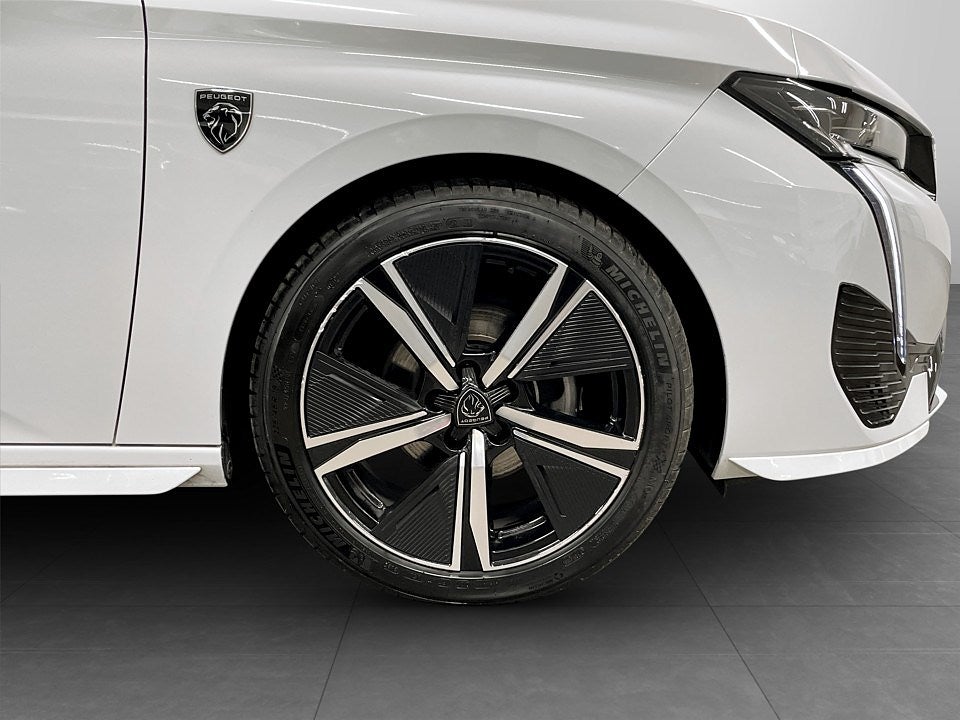 Bild på Peugeot 308 5D GT 1.2 PT 130hk Aut - 360-KAMERA, ELSTOL