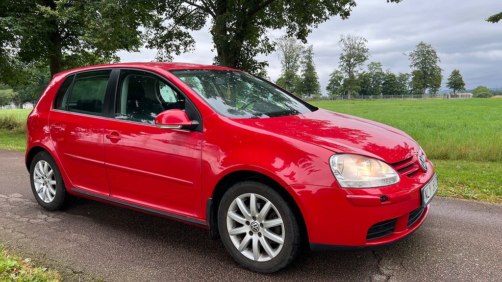 Volkswagen Golf 1.4 TSI 140hk Design Svensksåld, Ny kamkedja