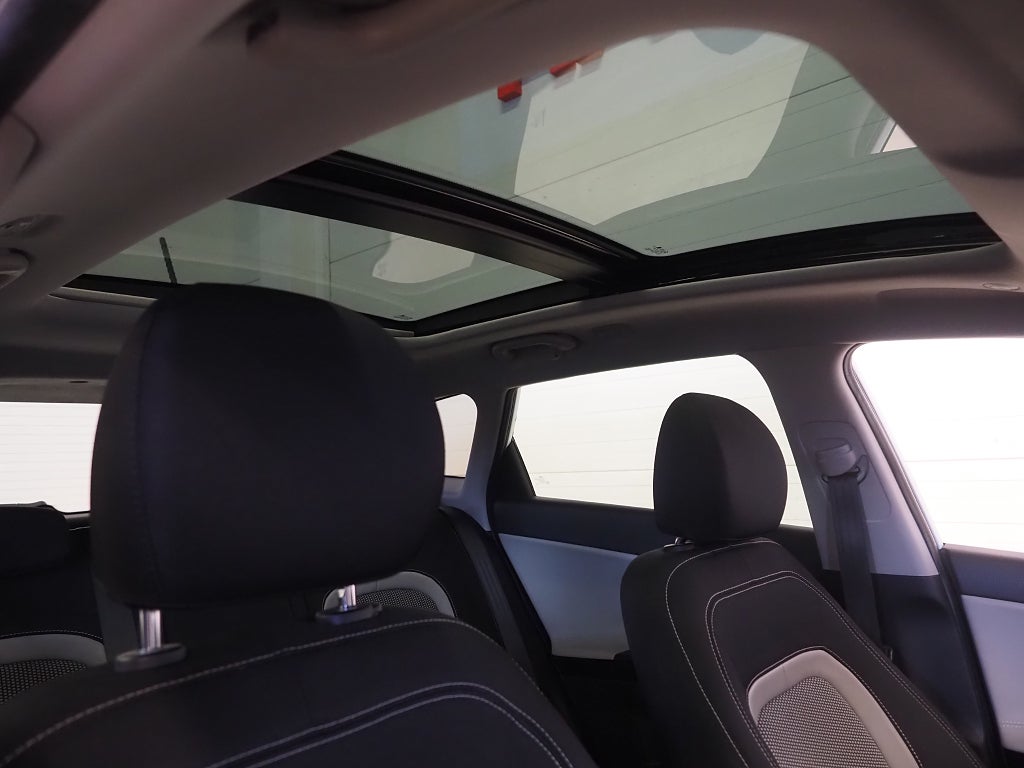 Kia Ceed _sw 1.6 CRDi 128hk Pano Kamera Navi Drag El-Stol M-Värm 2015