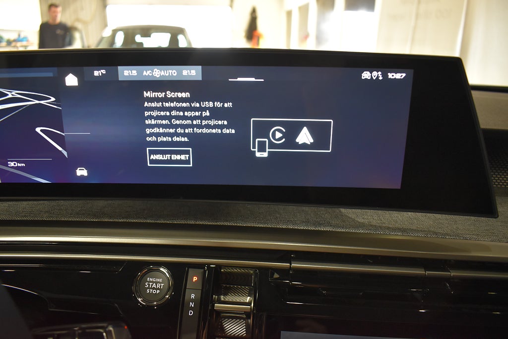Peugeot E-3008, 214hp, 2024