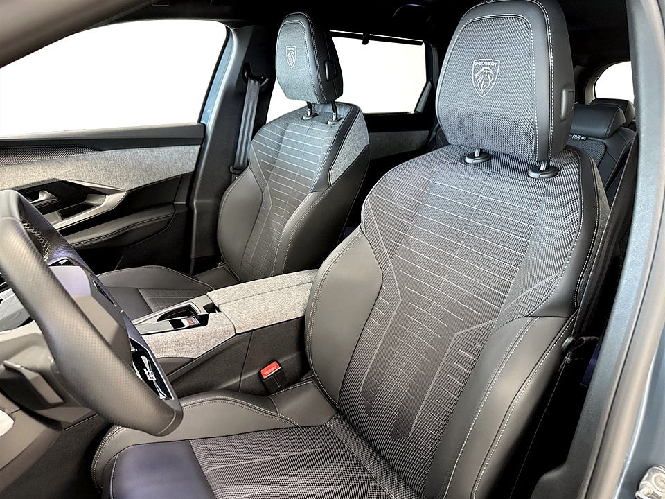 Bild på Peugeot 5008 GT Hybrid 145hk Aut KAMPANJ BRÄNSLE INGÅR
