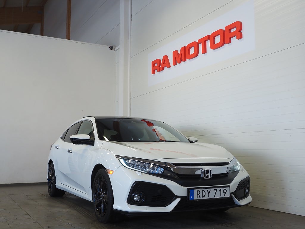 Honda Civic 1.5 i-VTEC Turbo 182hk Prestige |Pano|Kamera|Nav|Skinn| 2017
