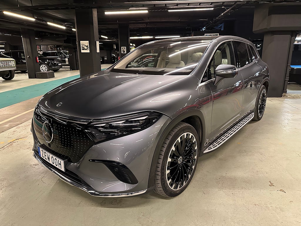 Mercedes-Benz EQS SUV 450 4MATIC, 360 kamera, Burmester ljud, Panorama