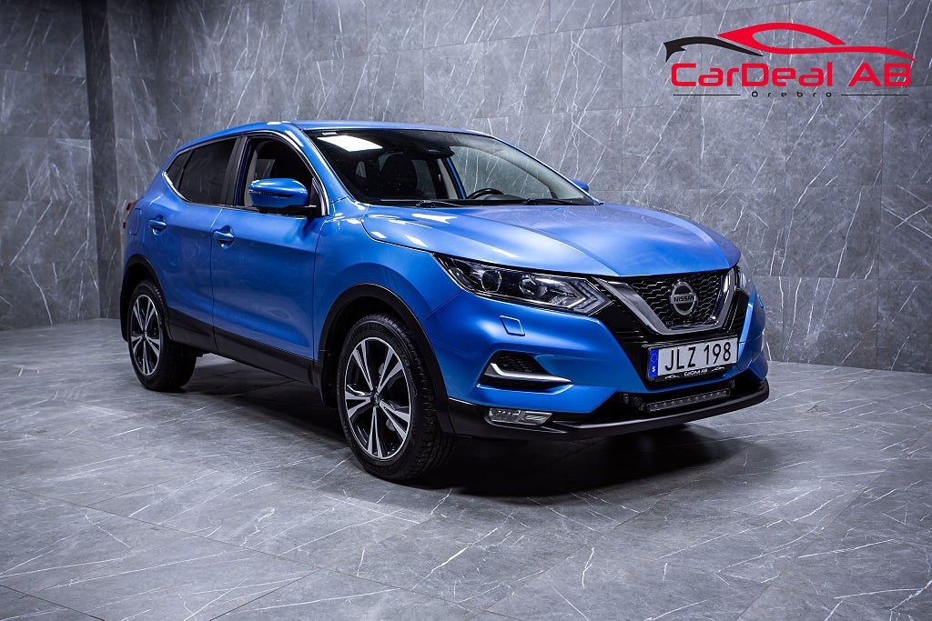 Nissan Qashqai 1.3 DIG-T DCT Värmare LED-ramp 360° Navi Drag Få ägare