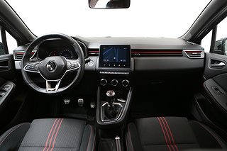 Halvkombi Renault Clio 16 av 23