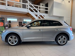 SUV Audi Q5 1 av 16