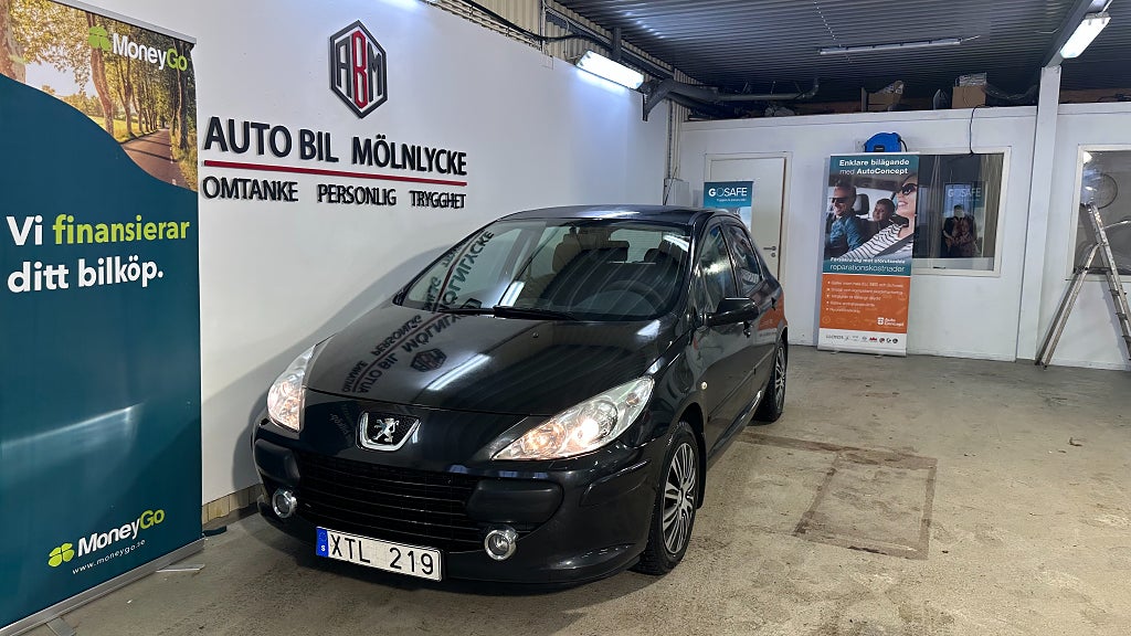Peugeot 307 5-dörrar 2.0 Euro 4 Ny kamrem