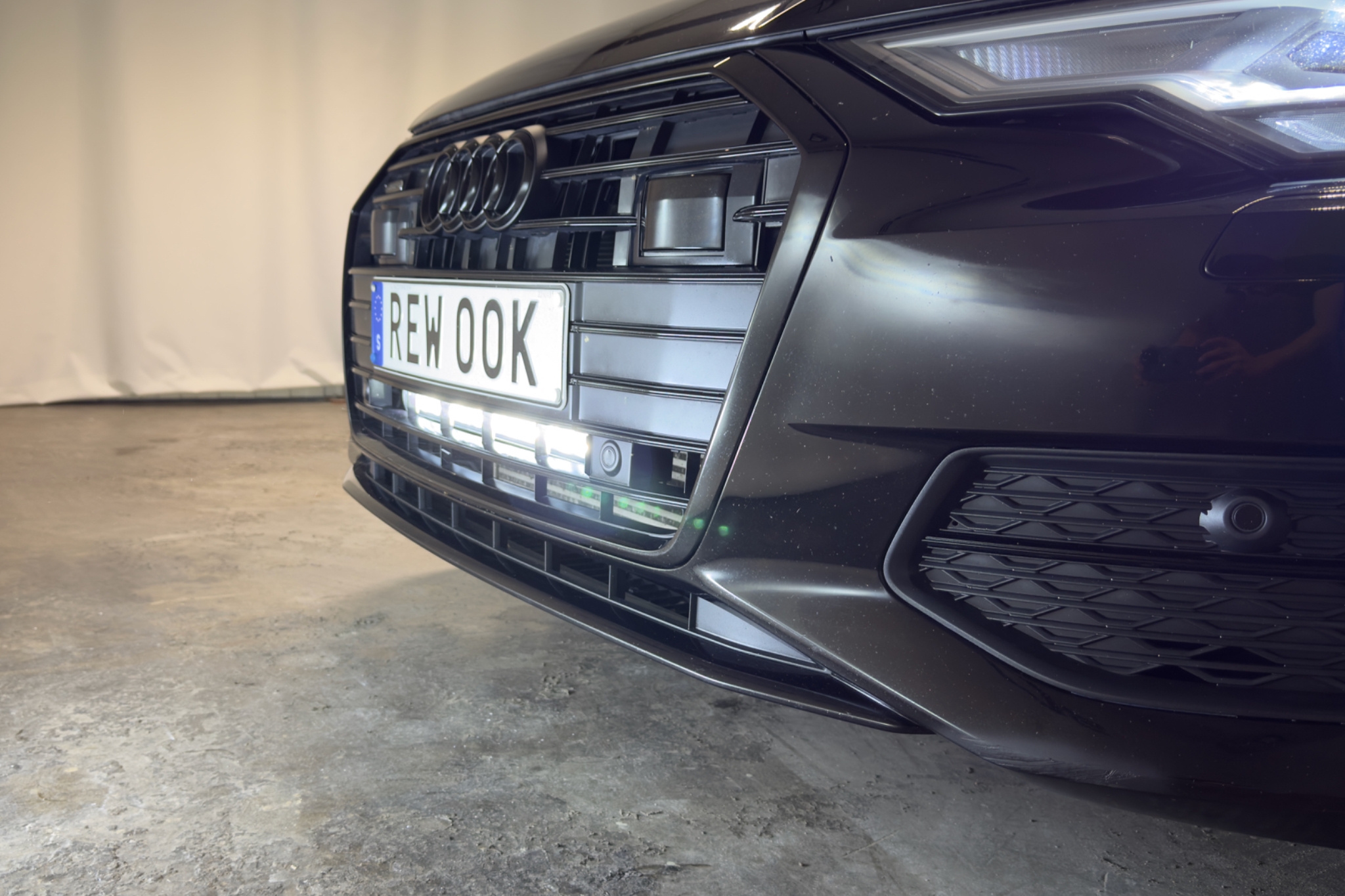 Audi A6 2023, bild 4/53