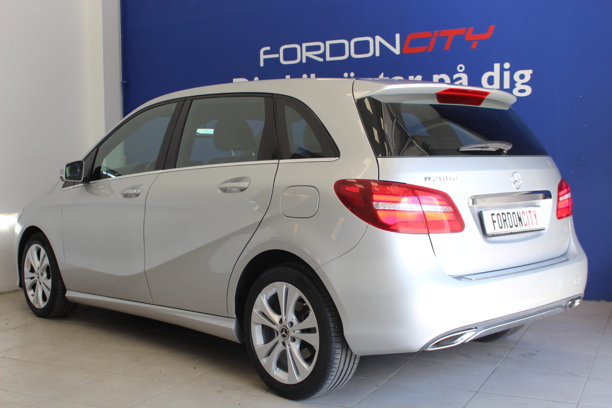 Mercedes-Benz B-Class B 200 d 7G-DCT 2018, bild 3/26