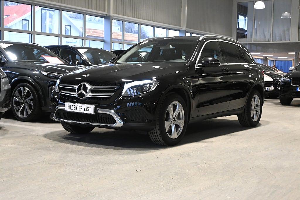Mercedes-Benz GLC 250 4MATIC 211hk Exclusive Drag LED Kamera 
