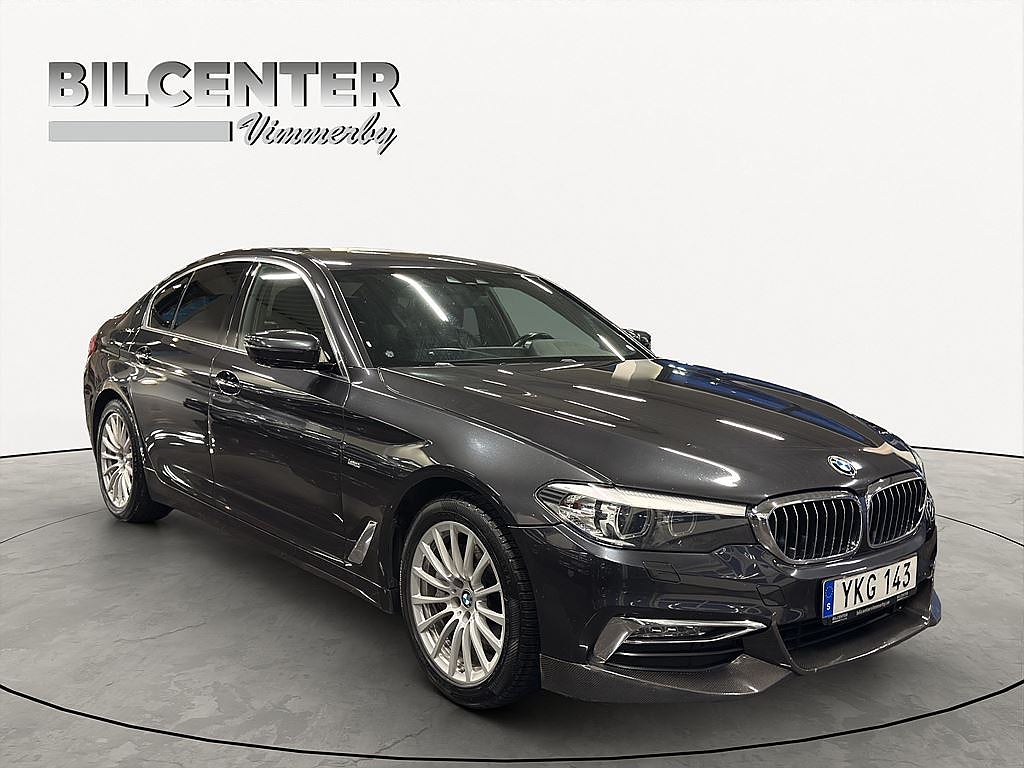 BMW 540 i Sedan Luxury Line Harman K