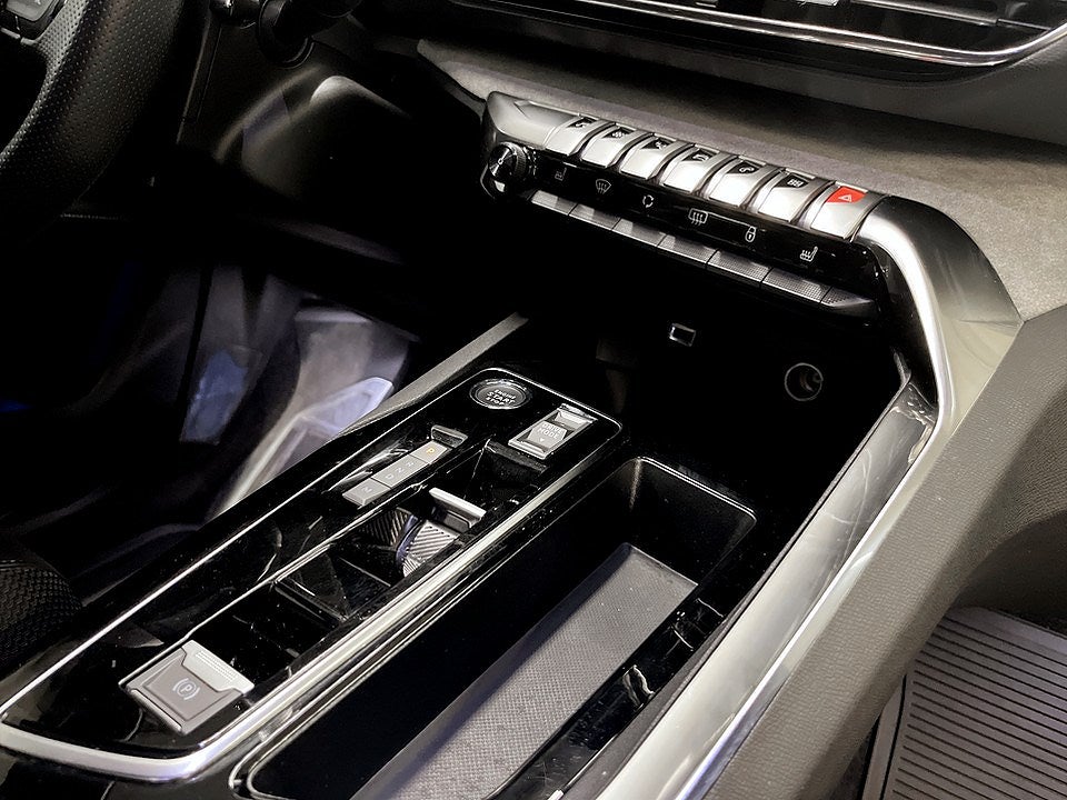 Bild på Peugeot 5008 GT 1.2 PT 130hk Aut - 7-SITS, B-KAMERA