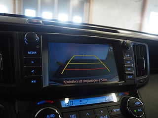 SUV Toyota RAV4 22 av 25