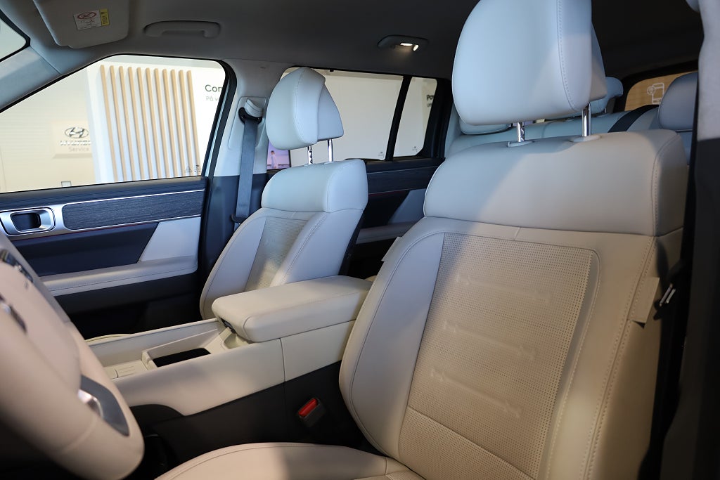 Hyundai Santa Fe PHEV 4WD Advanced  Navi 360° Bose 7-Sits Läder Leasbar