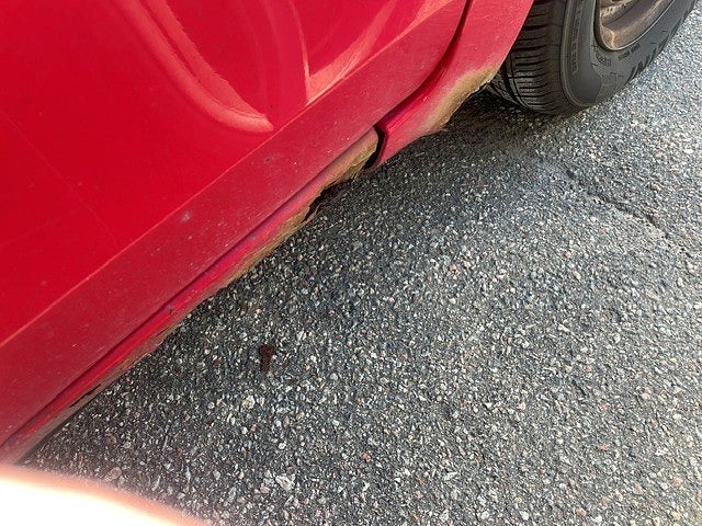 Toyota Yaris 1,0 ( Rost hö/Vä sparklåda )