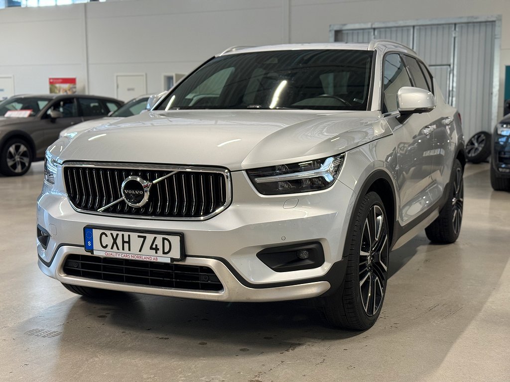 Volvo XC40 D4 AWD AUT INSCRIPTION 360° V-HJUL PANO VOC NAVI