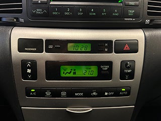 Toyota Corolla 5-dörrars 1.6 VVT-i 4 S&V-däck/Motorvärmare