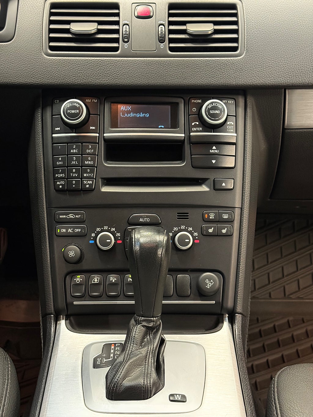 Volvo XC90 7-Sits D4 Summum Dragkrok, S&V Hjul, Kamrem bytt, Fint skick! - miniatyr 18