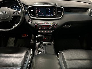 Kia Sorento 2.2 AWD GT 7-sits Kamera/Navi/Pano/Drag/S&V-däck