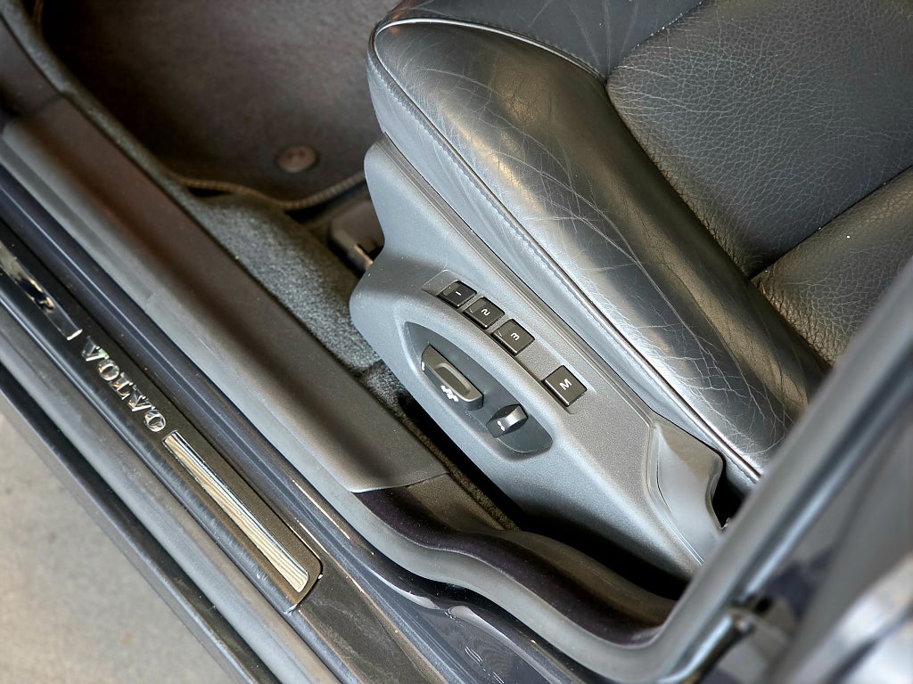 Volvo S80 2.5FT Geartronic Summum / Skinn / Stolsminne / Drag