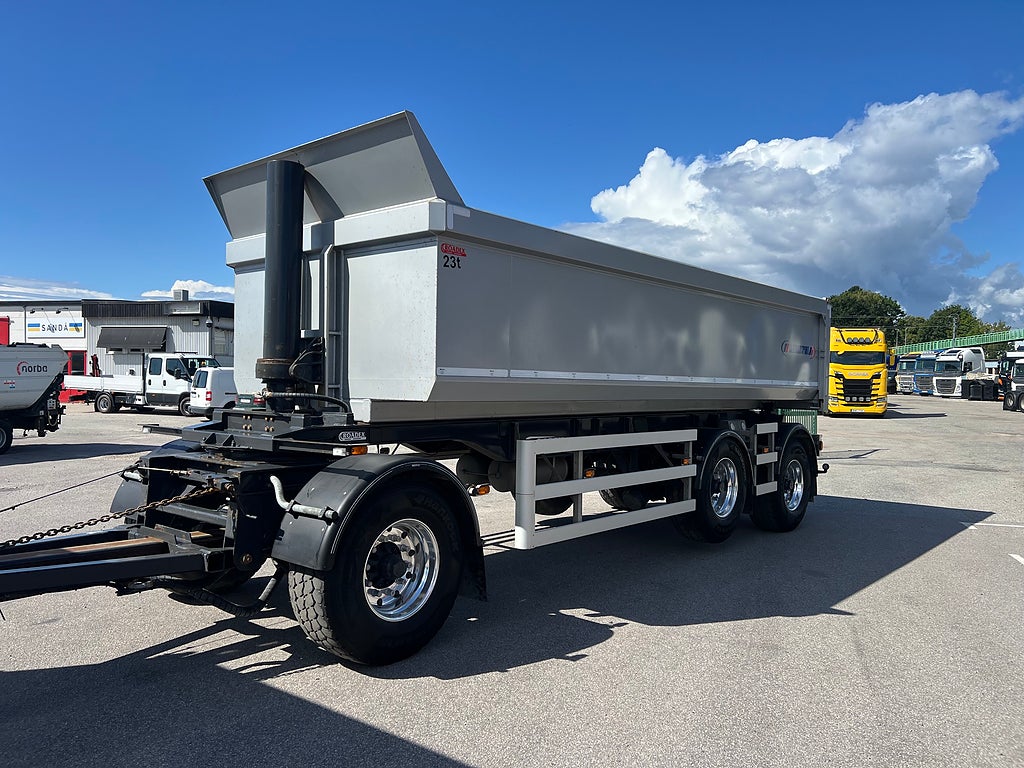 Övriga Roadex 3 Axlad tippvagn,