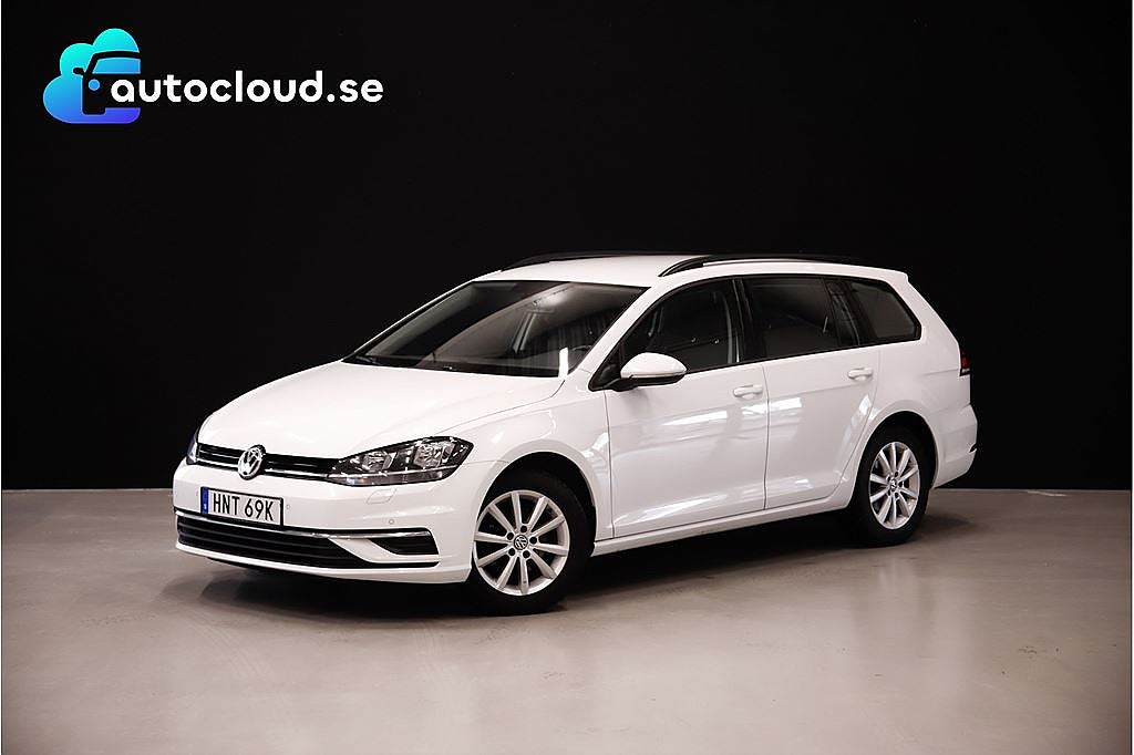 Volkswagen Golf 1.5 TSi Style Drag Värmare Garanti