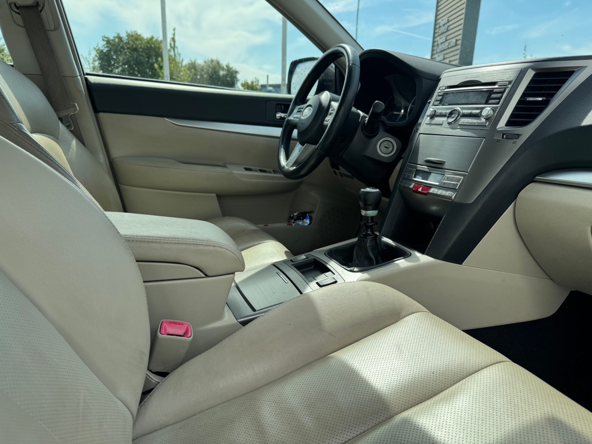 Subaru Outback 2011, kuva 3/37