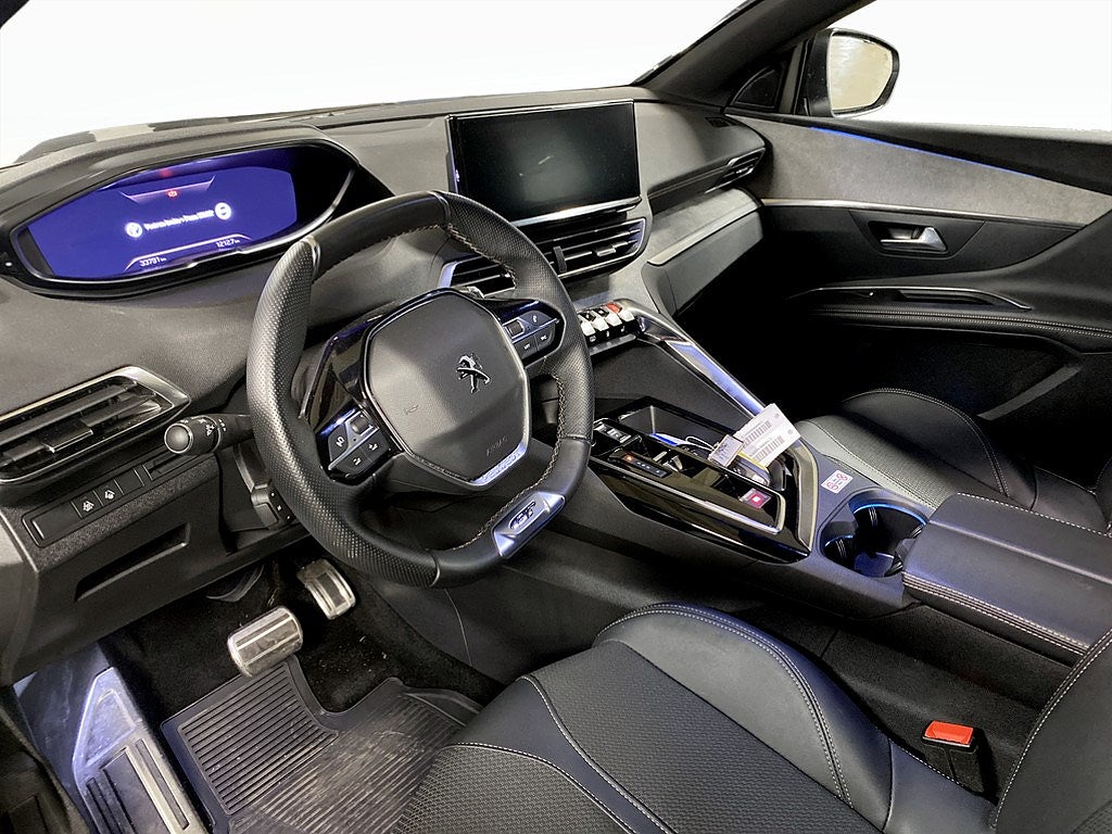 Bild på Peugeot 3008 GT 1.2 PT 130hk Aut - B-KAMERA, CARPLAY