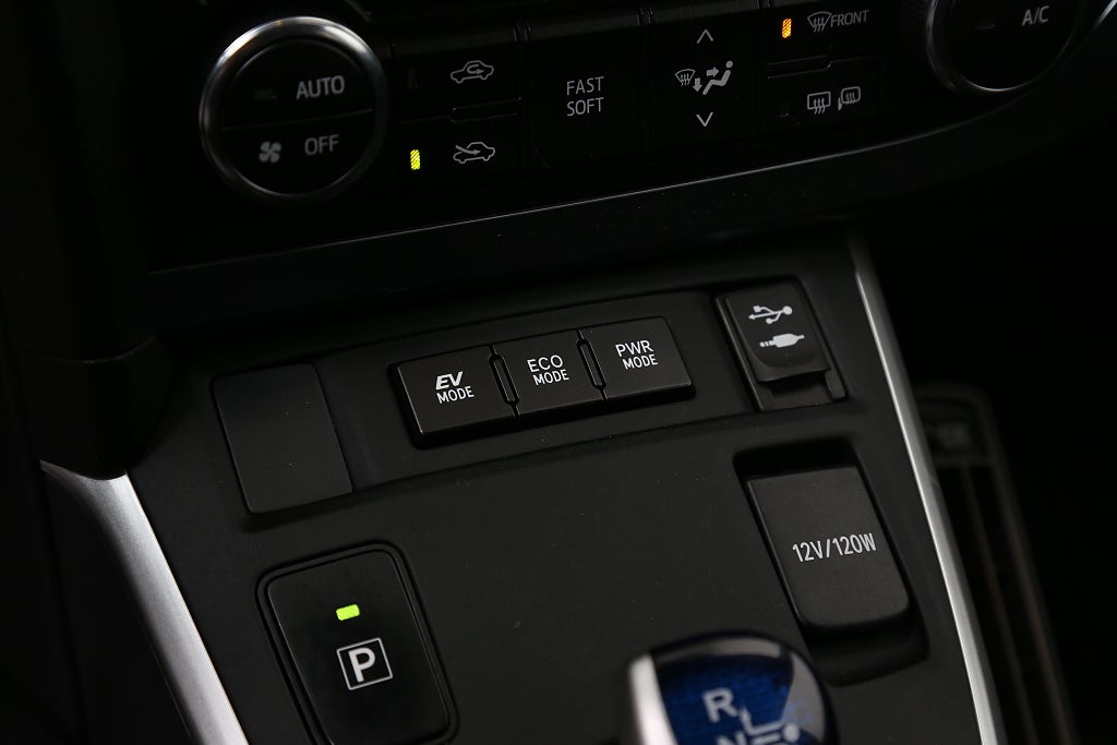 Toyota Auris Touring Sports Hybrid e-CVT Edition 50 Motorvärmare 2014
