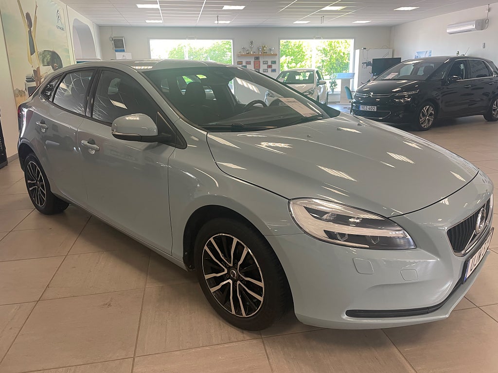 Volvo V40 D2 Business Advanced 
