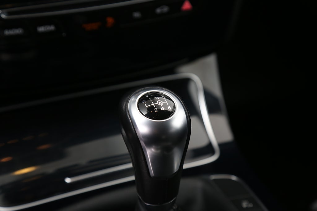 Mercedes-Benz C 180 T 156hk SE-Edition Kombi Dragkrok 2018