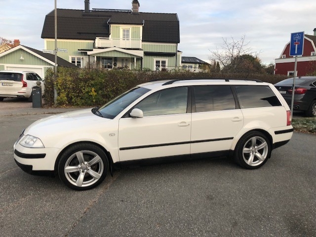 Volkswagen Passat 2002, bild 5/35