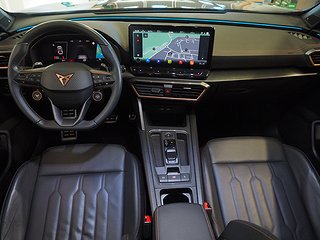 Kombi Cupra Formentor 17 av 27