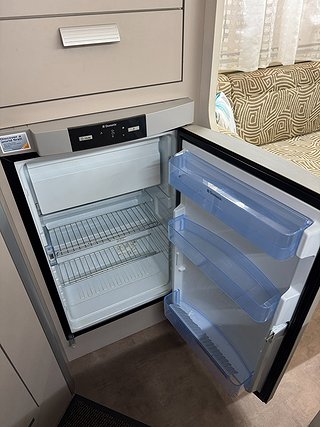 Husbil-halvintegrerad Wingamm Brownie 5.8 5 av 18