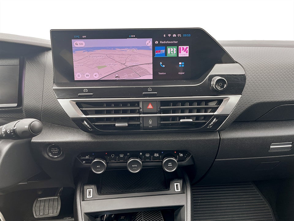 Bild på Citroën C4-X Shine 1.2 PT 130hk Aut B-KAMERA CARPLAY