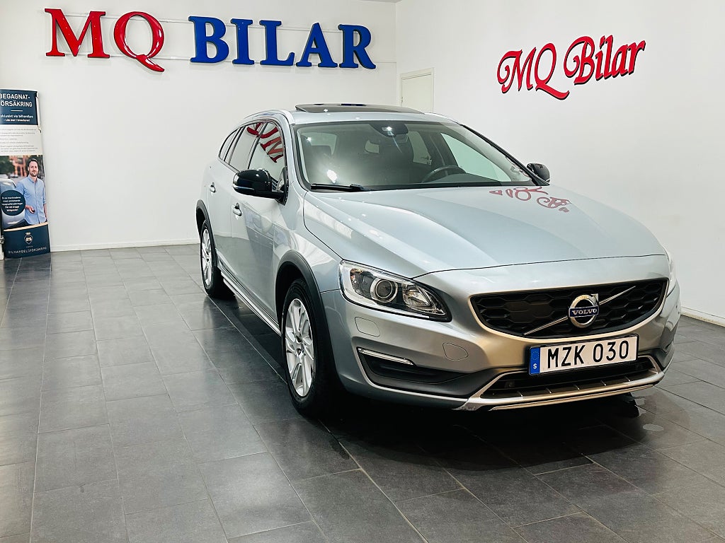Volvo V60 Cross Country D4 AWD Geartronic Summum Business Edition Pro 190hk