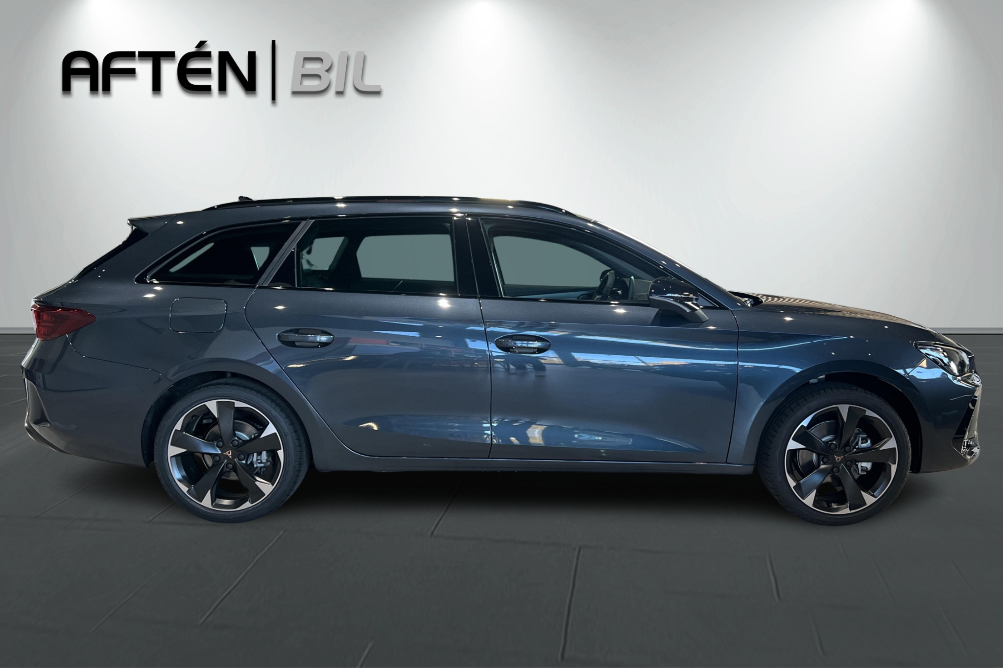 Cupra Leon SP e-hybrid 204hk 2026, photo 7/10