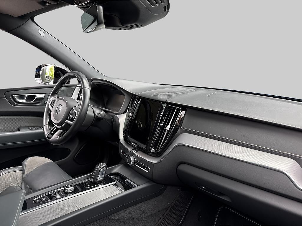 Volvo XC60 2021 - miniatyr 6