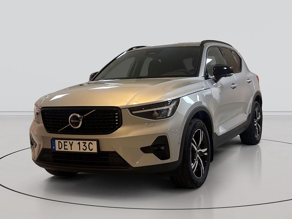 Volvo XC40 B3 FWD Bensin Plus Dark
