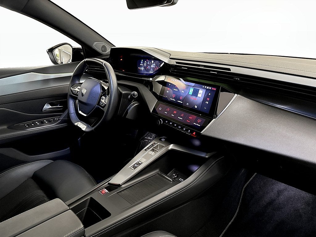 Bild på Peugeot 308 SW GT 1.2 PT 130hk Aut - 360-KAMERA, CARPLAY