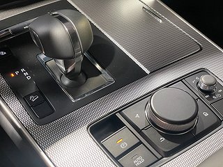 SUV Mazda CX-80 20 av 25