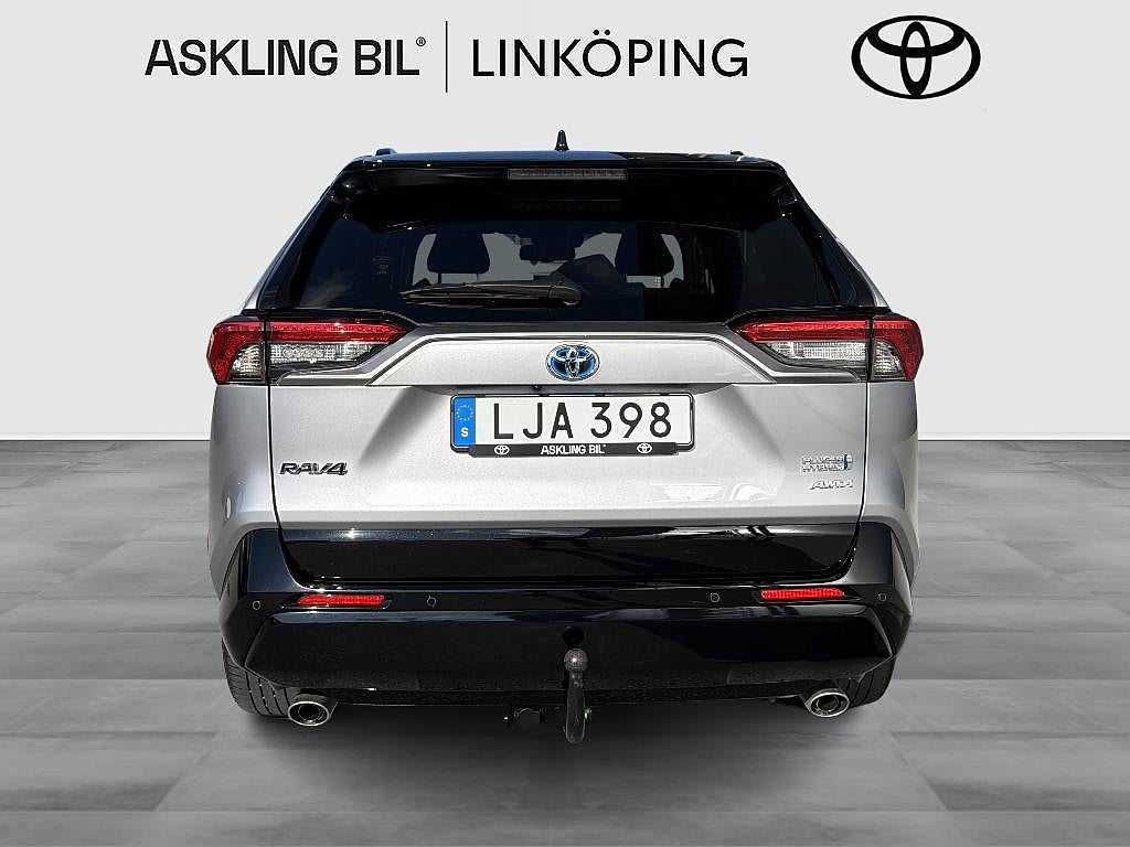 Toyota RAV4 2023 - miniatyr 5