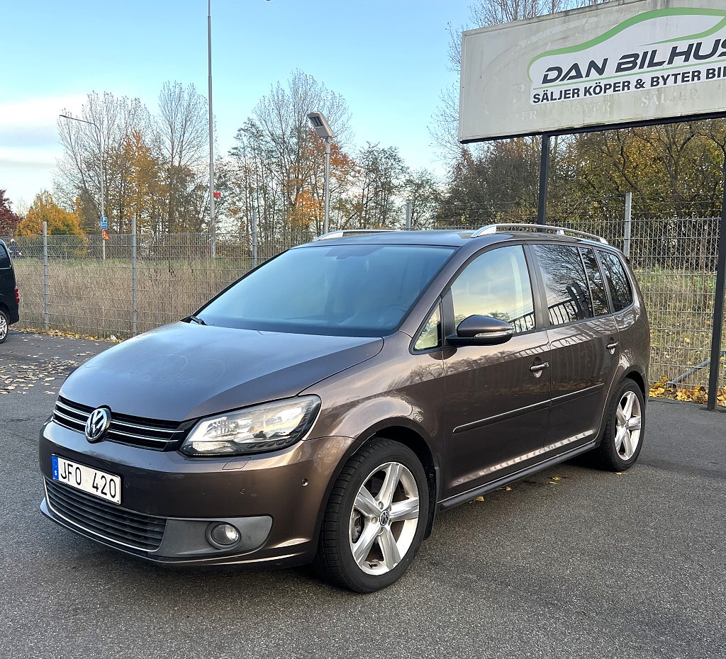 Volkswagen Touran 7-seater 2.0 TDI DPF Masters Euro 5