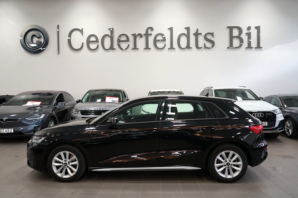 Audi A3 Sportback 35 TFSI S Tronic Comfort Fullservad V-hjul