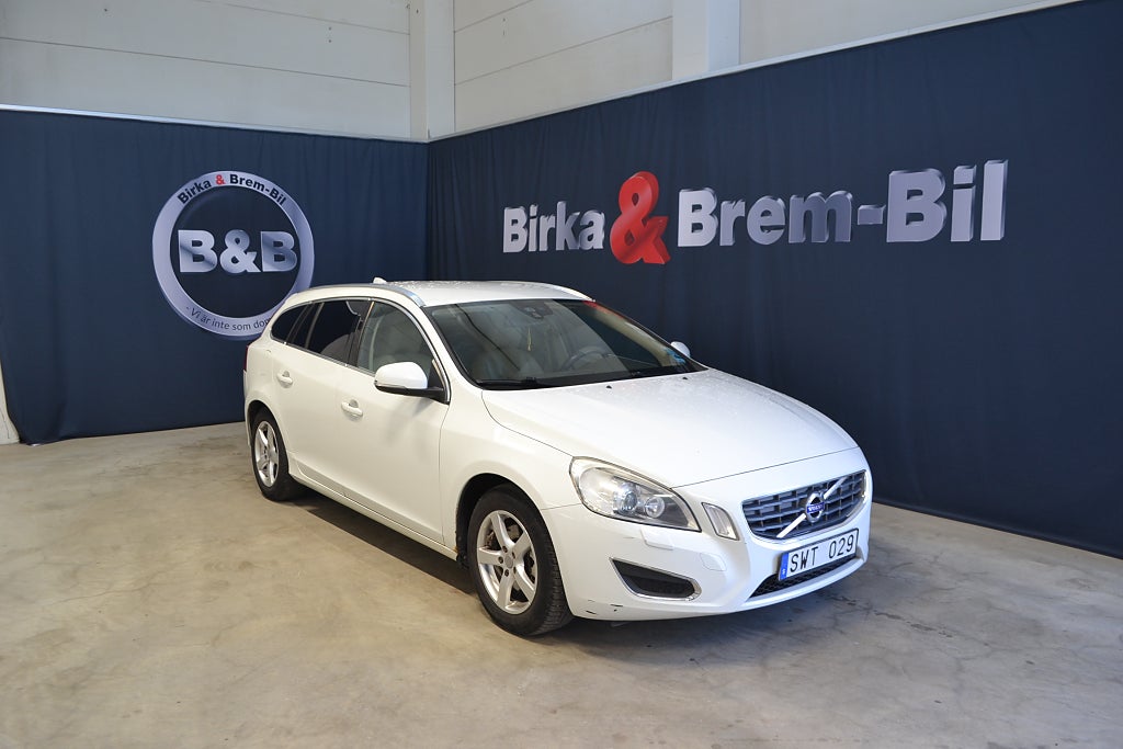 Volvo V60 D2 Powershift Summum drag, elstolar p.sensor 