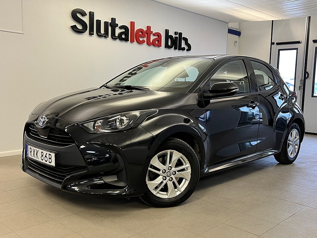 Toyota Yaris Hybrid CVT Active Euro 6 B-Kamera S/V Hjul ingår