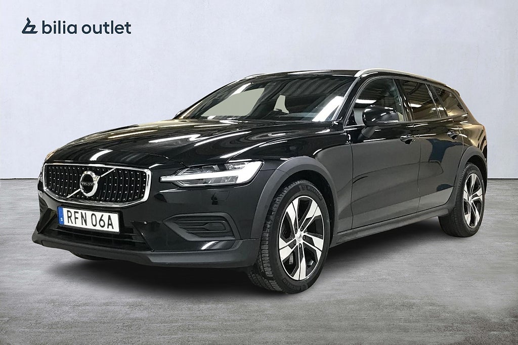 Volvo V60 Cross Country D4 AWD SE 190hk NaviPro Drag Backkamera Carplay