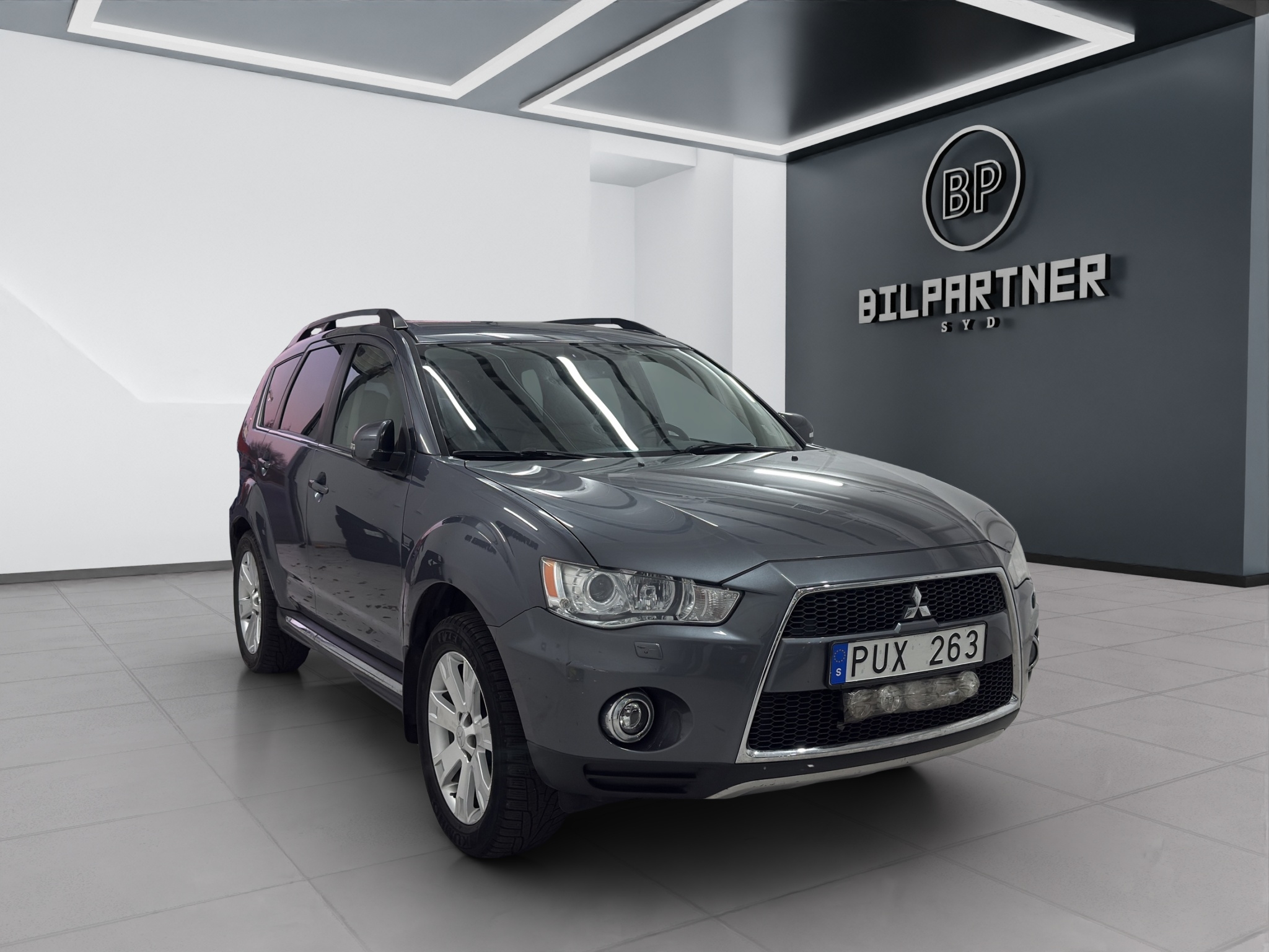 Mitsubishi Outlander 2012, bild 2/48