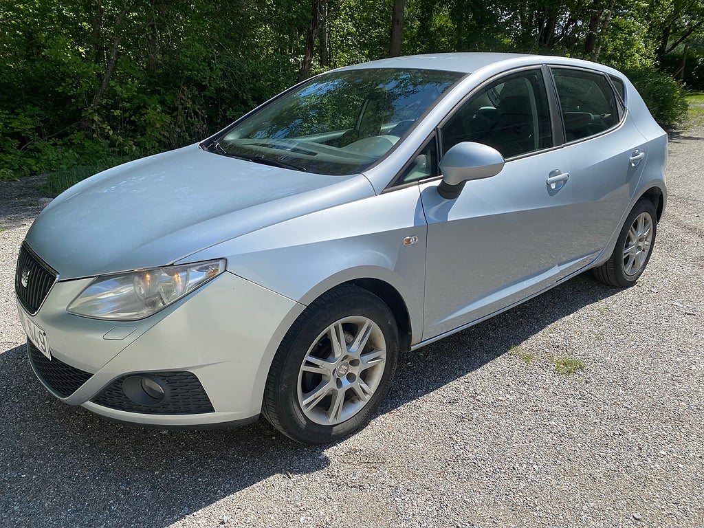 Seat Ibiza 5-dörrar 1.4 86hk NY BESIKTIGAD
